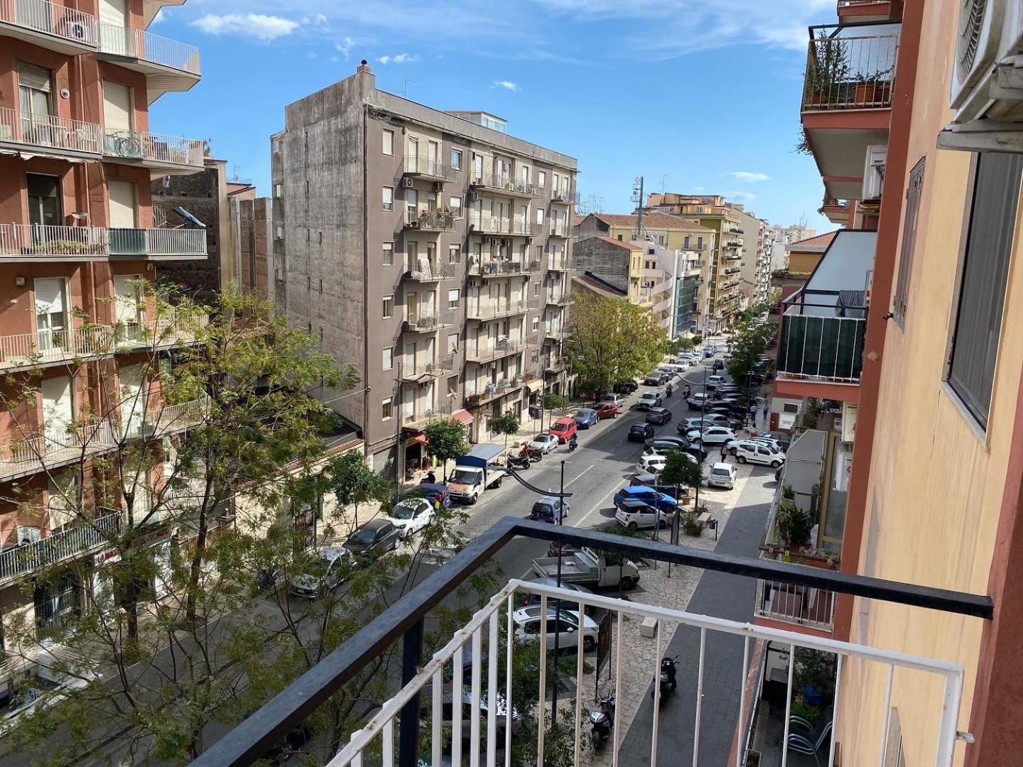 Giuffrida Apartment Rooms Catane Extérieur photo
